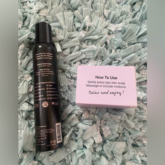 Beach waver mousse and scalp massager - Picture 4 of 4